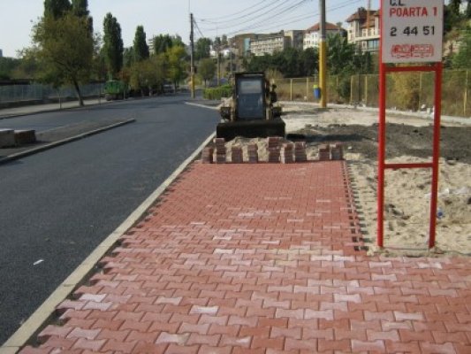 Primăria Constanţa intenţionează să repare şi să modernizeze strada Termele Romane